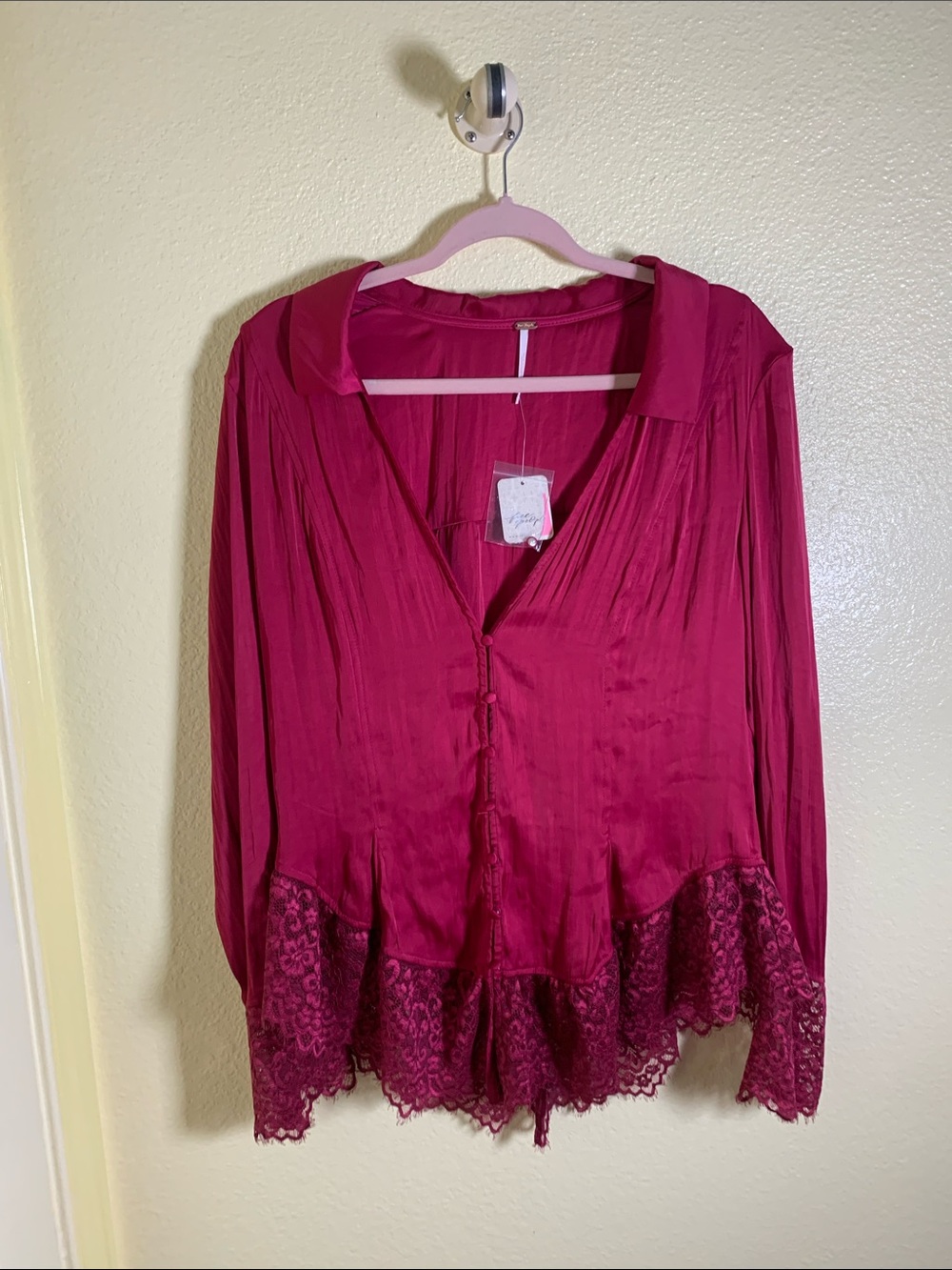 NWT Free People Deep Fuchsia Lace-Hem Button Blouse, Size XL